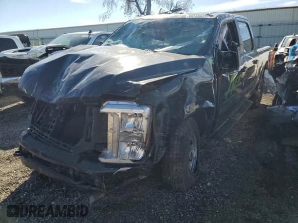 ✅ 2023 Ford F-350 XL • VIN: 1FT8W3BA5PEE22884 • Лот: 86165615. Опубликован ранее на Copart с пробегом 63 199 миль. Бесплатный доступ к архиву аукционных продаж из США и подробный отчёт об истории автомобиля на DreamBid. Изображение 1.