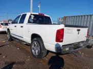 ✅ 2007 Dodge 1500 SLT • VIN: 1D7HA18217S273657 • Lot: 43549018. Wystawiony na IAAI z przebiegiem 148 429 mil. Bezpłatny archiwum sprzedaży aukcyjnych z USA i szczegółowy raport historii pojazdu na DreamBid. Zdjęcie 3.