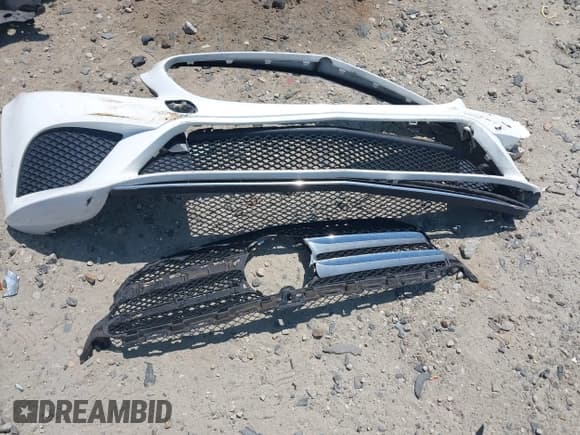 ✅ 2019 Mercedes-Benz C 300 • VIN: 55SWF8EB7KU310912 • Lot: 42605032. Wystawiony na IAAI z przebiegiem 113 105 mil. Bezpłatny archiwum sprzedaży aukcyjnych z USA i szczegółowy raport historii pojazdu na DreamBid. Zdjęcie 12.