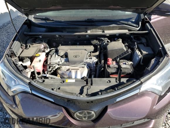 ✅ 2018 Toyota RAV4 XLE • VIN: 2T3RFREV8JW764772 • Лот: 92761845. Опубликован ранее на Copart с пробегом 55 228 миль. Бесплатный доступ к архиву аукционных продаж из США и подробный отчёт об истории автомобиля на DreamBid. Изображение 12.