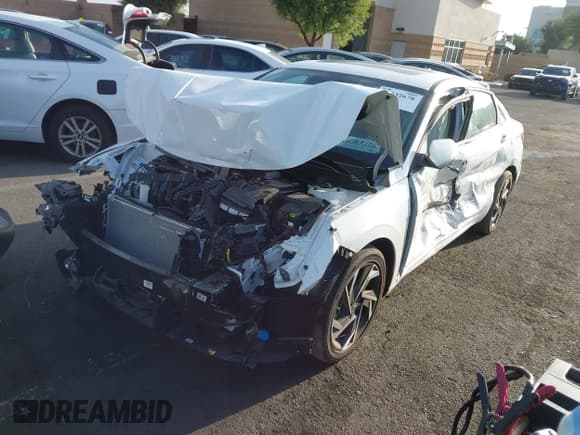 ✅ 2025 Hyundai Elantra Limited • VIN: KMHLP4DG6SU025659 • Лот: 43332678. Опубликован ранее на IAAI с пробегом 1 154 миль. Бесплатный доступ к архиву аукционных продаж из США и подробный отчёт об истории автомобиля на DreamBid. Изображение 2.