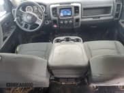 ✅ 2015 Ram 2500 Tradesman • VIN: 3C6TR5CT9FG548337 • Lot: 81878104. Wystawiony na Copart z przebiegiem 141 338 mil. Bezpłatny archiwum sprzedaży aukcyjnych z USA i szczegółowy raport historii pojazdu na DreamBid. Zdjęcie 8.