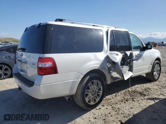 ✅ 2011 Ford Expedition Max Limited • VIN: 1FMJK2A5XBEF21216 • Lot: 53281375. Listed on Copart with 200,215 mi. Free auction sales archive from the USA and detailed vehicle history report at DreamBid. Image 3.