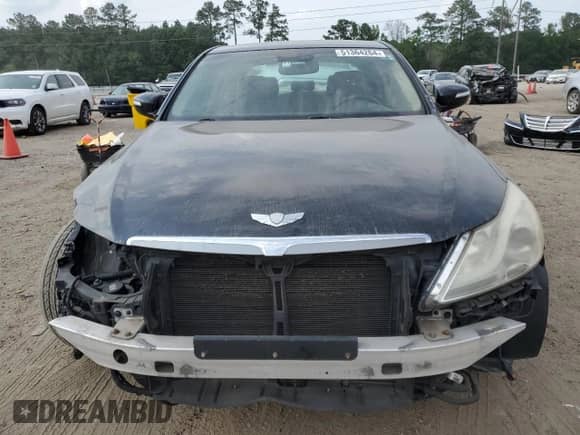 2013 Hyundai Genesis 3.8L z VIN KMHGC4DD0DU249371, wystawiony jako Copart lot #51364264 z przebiegiem 115 861 mil mil oraz Szkoda całkowita • Salvage title. Historia ofert i sprzedaży dostępna na DreamBid. Obrazek 5.