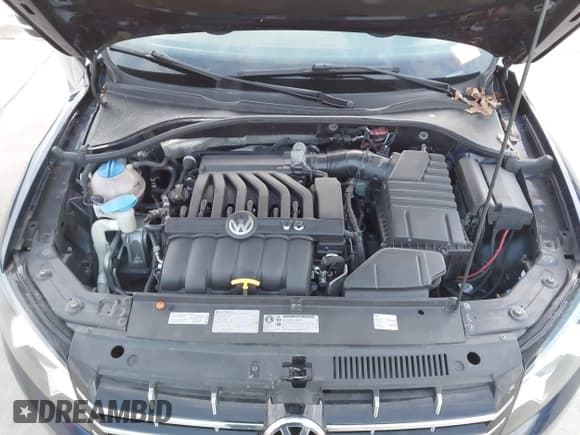 ✅ 2013 Volkswagen Passat SEL Premium • VIN: 1VWCM7A31DC072300 • Лот: 41032200. Опубликован ранее на IAAI с пробегом 122 573 миль. Бесплатный доступ к архиву аукционных продаж из США и подробный отчёт об истории автомобиля на DreamBid. Изображение 10.