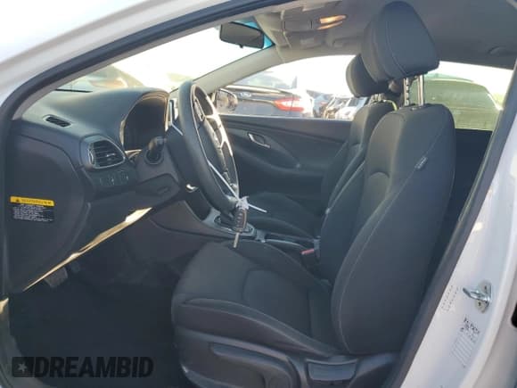 ✅ 2018 Hyundai Elantra • VIN: KMHH35LEXJU050277 • Lot: 90681275. Listed on Copart with 69,139 mi. Free auction sales archive from the USA and detailed vehicle history report at DreamBid. Image 7.