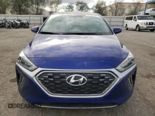 ✅ 2022 Hyundai Ioniq SE • VIN: KMHC75LC4NU275748 • Lot: 82028704. Wystawiony na Copart z przebiegiem 54 800 mil. Bezpłatny archiwum sprzedaży aukcyjnych z USA i szczegółowy raport historii pojazdu na DreamBid. Zdjęcie 5.