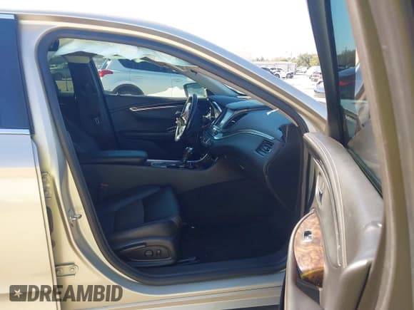 ✅ 2015 Chevrolet Impala LT • VIN: 2G1125S33F9112849 • Лот: 43653457. Опубликован ранее на IAAI с пробегом 167 158 миль. Бесплатный доступ к архиву аукционных продаж из США и подробный отчёт об истории автомобиля на DreamBid. Изображение 5.