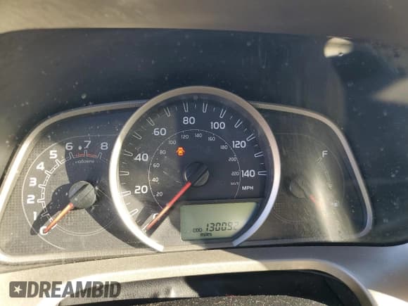 ✅ 2014 Toyota RAV4 XLE • VIN: 2T3WFREV8EW088526 • Lot: 85951965. Listed on Copart with 130,092 mi. Free auction sales archive from the USA and detailed vehicle history report at DreamBid. Image 9.