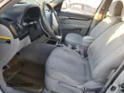 ✅ 2007 Hyundai Santa Fe GLS • VIN: 5NMSG13D97H092227 • Lot: 82208244. Listed on Copart with 200,094 mi. Free auction sales archive from the USA and detailed vehicle history report at DreamBid. Image 7.