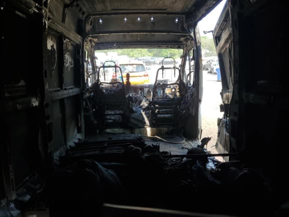 ✅ 2021 Ram ProMaster Cargo • VIN: 3C6MRVHG6ME524537 • Лот: 64691815. Опубликован ранее на Copart с пробегом Не указан. Бесплатный доступ к архиву аукционных продаж из США и подробный отчёт об истории автомобиля на DreamBid. Изображение 10.