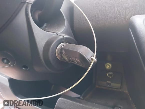 ✅ 2016 Ram ProMaster Cargo • VIN: 3C6TRVDG4GE128144 • Lot: 42725308. Wystawiony na IAAI z przebiegiem 271 881 mil. Bezpłatny archiwum sprzedaży aukcyjnych z USA i szczegółowy raport historii pojazdu na DreamBid. Zdjęcie 11.