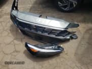 ✅ 2024 Hyundai Elantra Limited • VIN: KMHLP4DG4RU658753 • Lot: 57227635. Listed on Copart with 17,101 mi. Free auction sales archive from the USA and detailed vehicle history report at DreamBid. Image 12.