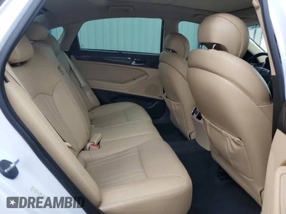2015 Hyundai Genesis 3.8L с VIN KMHGN4JE2FU047013, выставлен на аукционе Copart как лот 65459344 с пробегом 158 924 миль миль и Чистый • Clean title. История ставок и продаж доступна на DreamBid. Изображение 10.