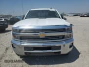 ✅ 2015 Chevrolet Silverado 2500HD LTZ • VIN: 1GC1KWEG3FF616207 • Lot: 42385845. Wystawiony na Copart z przebiegiem 125 874 mil. Bezpłatny archiwum sprzedaży aukcyjnych z USA i szczegółowy raport historii pojazdu na DreamBid. Zdjęcie 5.