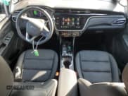 ✅ 2023 Chevrolet Bolt EV 2LT • VIN: 1G1FX6S01P4205912 • Lot: 67951064. Wystawiony na Copart z przebiegiem 4 223 mil. Bezpłatny archiwum sprzedaży aukcyjnych z USA i szczegółowy raport historii pojazdu na DreamBid. Zdjęcie 8.