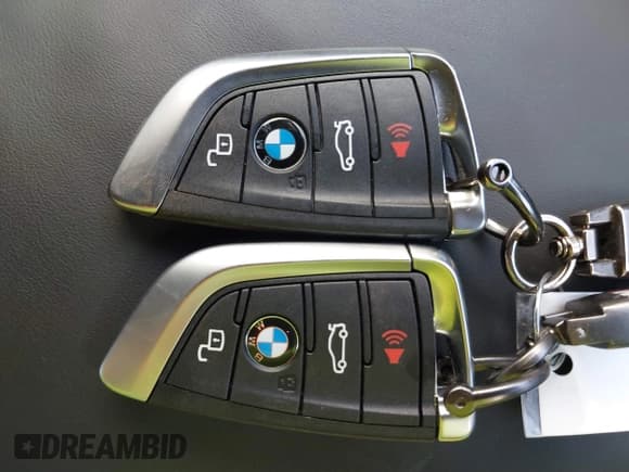 ✅ 2023 BMW M3 Competition xDrive • VIN: WBS43AY04PFN40857 • Лот: 41127516. Опубликован ранее на IAAI с пробегом 15 409 миль. Бесплатный доступ к архиву аукционных продаж из США и подробный отчёт об истории автомобиля на DreamBid. Изображение 11.