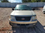 ✅ 2004 Ford Expedition Special Service • VIN: 1FMRU15W94LA01470 • Lot: 84609355. Wystawiony na Copart z przebiegiem 190 178 mil. Bezpłatny archiwum sprzedaży aukcyjnych z USA i szczegółowy raport historii pojazdu na DreamBid. Zdjęcie 5.