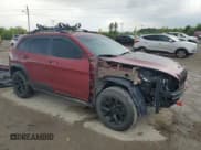 ✅ 2017 Jeep Cherokee Trailhawk • VIN: 1C4PJMBB9HW615933 • Lot: 65837465. Wystawiony na Copart z przebiegiem 75 395 mil. Bezpłatny archiwum sprzedaży aukcyjnych z USA i szczegółowy raport historii pojazdu na DreamBid. Zdjęcie 4.