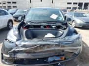 ✅ 2025 Tesla Model Y Long Range • VIN: 7SAYGDEDXSA347101 • Лот: 42717908. Опубликован ранее на IAAI с пробегом Не указан. Бесплатный доступ к архиву аукционных продаж из США и подробный отчёт об истории автомобиля на DreamBid. Изображение 12.