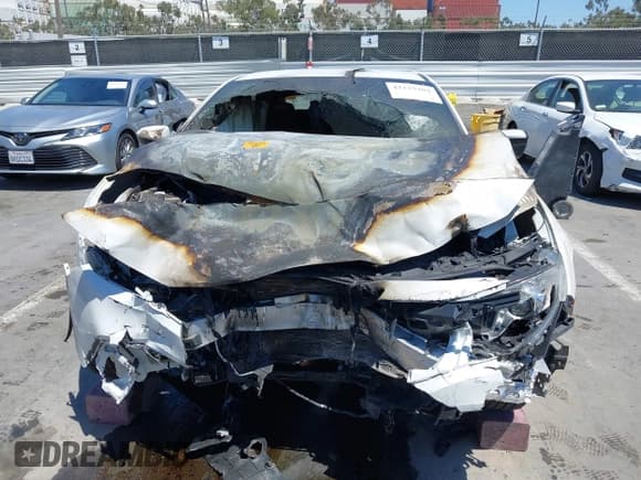 ✅ 2020 Honda Civic LX • VIN: 2HGFC2F62LH545840 • Лот: 42119404. Опубликован ранее на IAAI с пробегом Не указан. Бесплатный доступ к архиву аукционных продаж из США и подробный отчёт об истории автомобиля на DreamBid. Изображение 12.