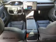 ✅ 2022 Tesla Model S • VIN: 5YJSA1E57NF491370 • Лот: 89822765. Опубликован ранее на Copart с пробегом 20 991 миль. Бесплатный доступ к архиву аукционных продаж из США и подробный отчёт об истории автомобиля на DreamBid. Изображение 8.