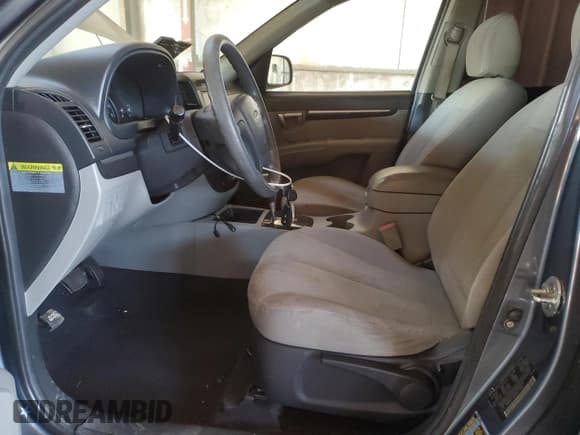 ✅ 2009 Hyundai Santa Fe GLS • VIN: 5NMSG13D69H313673 • Lot: 89218775. Listed on Copart with 184,720 mi. Free auction sales archive from the USA and detailed vehicle history report at DreamBid. Image 7.