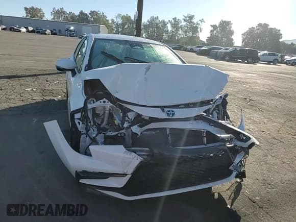 ✅ 2024 Toyota Corolla Hybrid SE • VIN: JTDBCMFE8R3034886 • Лот: 82472065. Опубликован ранее на Copart с пробегом 41 291 миль. Бесплатный доступ к архиву аукционных продаж из США и подробный отчёт об истории автомобиля на DreamBid. Изображение 13.