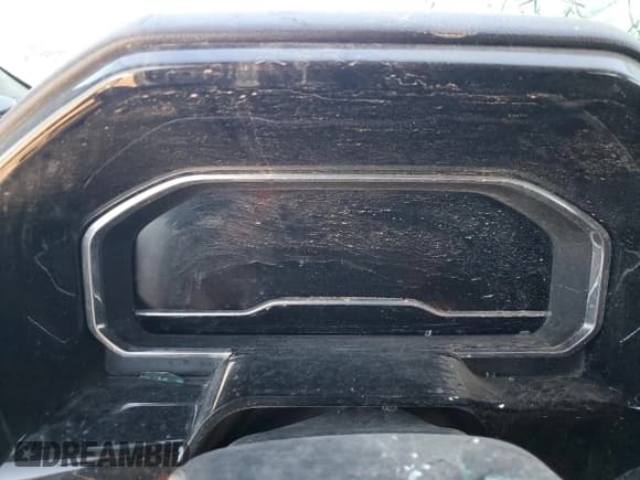 ✅ 2024 Chevrolet Silverado 2500HD LT • VIN: 1GC1YNEY5RF219605 • Лот: 90064945. Опубликован ранее на Copart с пробегом Не указан. Бесплатный доступ к архиву аукционных продаж из США и подробный отчёт об истории автомобиля на DreamBid. Изображение 9.