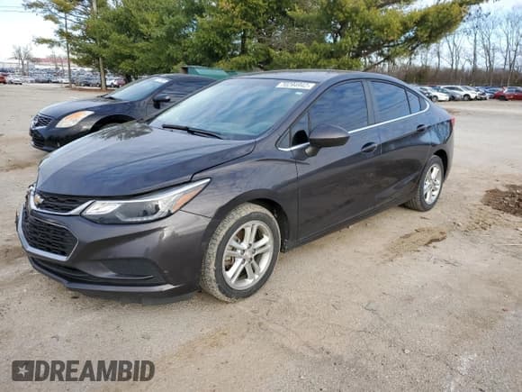 ✅ 2017 Chevrolet Cruze LT • VIN: 1G1BE5SM9H7266796 • Lot: 70294942. Listed on Copart with 160,978 mi. Free auction sales archive from the USA and detailed vehicle history report at DreamBid. Image 1.