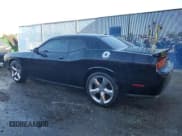 ✅ 2014 Dodge Challenger R/T • VIN: 2C3CDYBT0EH215005 • Lot: 48356245. Wystawiony na Copart z przebiegiem 149 410 mil. Bezpłatny archiwum sprzedaży aukcyjnych z USA i szczegółowy raport historii pojazdu na DreamBid. Zdjęcie 2.