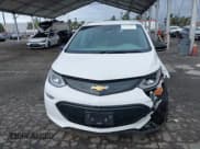 ✅ 2017 Chevrolet Bolt EV Premier • VIN: 1G1FX6S02H4134494 • Lot: 41761891. Wystawiony na IAAI z przebiegiem 123 033 mil. Bezpłatny archiwum sprzedaży aukcyjnych z USA i szczegółowy raport historii pojazdu na DreamBid. Zdjęcie 12.
