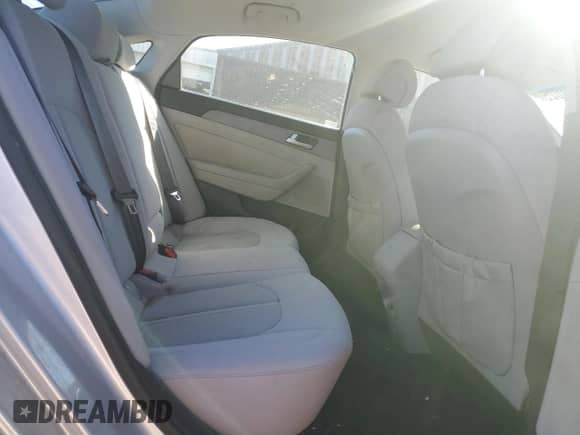 2015 Hyundai Sonata Eco z VIN 5NPE24AA0FH181689, wystawiony jako Copart lot #91234025 z przebiegiem 116 414 mil mil oraz Czysty tytuł • Clean title. Historia ofert i sprzedaży dostępna na DreamBid. Obrazek 10.