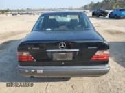 ✅ 1995 Mercedes-Benz E 320 • VIN: WDBEB31E0SC232707 • Lot: 44348885. Listed on Copart with 310,955 mi. Free auction sales archive from the USA and detailed vehicle history report at DreamBid. Image 6.