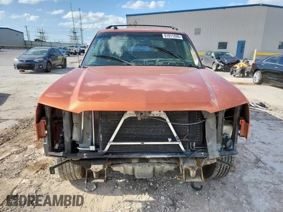 ✅ 2004 Chevrolet Avalanche Z66 • VIN: 3GNEC12TX4G317450 • Lot: 61911295. Listed on Copart with Not provided. Free auction sales archive from the USA and detailed vehicle history report at DreamBid. Image 5.