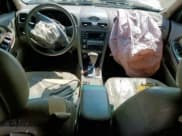 ✅ 2001 Infiniti I30 Luxury • VIN: JNKCA31A01T040273 • Lot: 70046855. Wystawiony na Copart z przebiegiem 182 489 mil. Bezpłatny archiwum sprzedaży aukcyjnych z USA i szczegółowy raport historii pojazdu na DreamBid. Zdjęcie 8.