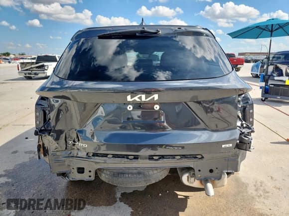 ✅ 2024 Kia Sorento S • VIN: 5XYRLDJC2RG264519 • Lot: 62948265. Wystawiony na Copart z przebiegiem 30 255 mil. Bezpłatny archiwum sprzedaży aukcyjnych z USA i szczegółowy raport historii pojazdu na DreamBid. Zdjęcie 6.