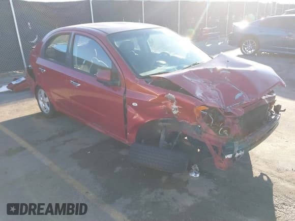 ✅ 2008 Chevrolet Aveo LT • VIN: KL1TG56668B064083 • Lot: 41357792. Wystawiony na IAAI z przebiegiem 140 015 mil. Bezpłatny archiwum sprzedaży aukcyjnych z USA i szczegółowy raport historii pojazdu na DreamBid. Zdjęcie 1.