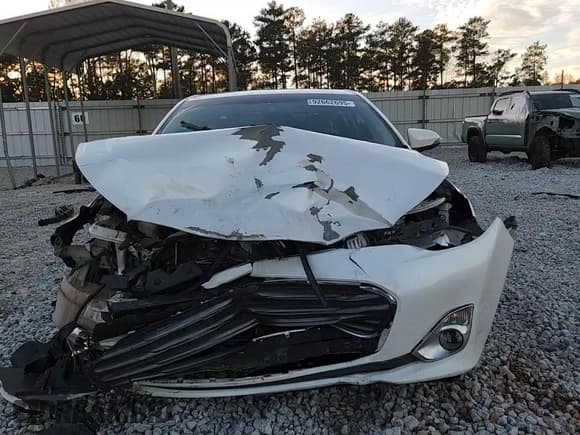 ✅ 2013 Toyota Avalon Limited • VIN: 4T1BD1EB1DU016439 • Lot: 92662695. Wystawiony na Copart z przebiegiem 240 027 mil. Bezpłatny archiwum sprzedaży aukcyjnych z USA i szczegółowy raport historii pojazdu na DreamBid. Zdjęcie 13.