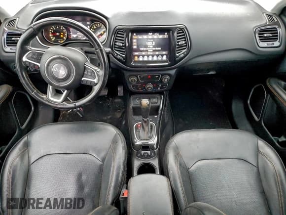 ✅ 2020 Jeep Compass Limited • VIN: 3C4NJCCB0LT155589 • Lot: 92188925. Listed on Copart with 54,182 mi. Free auction sales archive from the USA and detailed vehicle history report at DreamBid. Image 8.