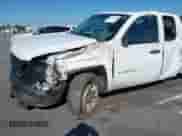 2012 Chevrolet Silverado 1500 Work Truck z VIN 1GCRCPEAXCZ102687, wystawiony jako IAAI lot #42109508 z przebiegiem 304 868 mil mil oraz . Historia ofert i sprzedaży dostępna na DreamBid. Obrazek 6.