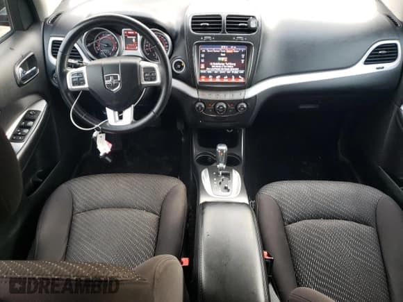 ✅ 2014 Dodge Journey Limited • VIN: 3C4PDCCG7ET138030 • Lot: 83754155. Listed on Copart with 249,069 mi. Free auction sales archive from the USA and detailed vehicle history report at DreamBid. Image 8.