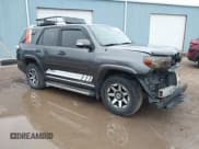 ✅ 2011 Toyota 4Runner Trail • VIN: JTEBU5JR5B5062339 • Лот: 43405089. Опубликован ранее на IAAI с пробегом 261 981 миль. Бесплатный доступ к архиву аукционных продаж из США и подробный отчёт об истории автомобиля на DreamBid. Изображение 1.