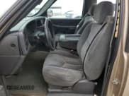 ✅ 2004 Chevrolet Silverado 1500 LS • VIN: 1GCEC14VX4Z222006 • Лот: 70245794. Опубликован ранее на Copart с пробегом Не указан. Бесплатный доступ к архиву аукционных продаж из США и подробный отчёт об истории автомобиля на DreamBid. Изображение 7.