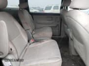 ✅ 2016 Kia Sedona LX • VIN: KNDMB5C15G6096535 • Лот: 82300735. Опубликован ранее на Copart с пробегом 98 998 миль. Бесплатный доступ к архиву аукционных продаж из США и подробный отчёт об истории автомобиля на DreamBid. Изображение 11.