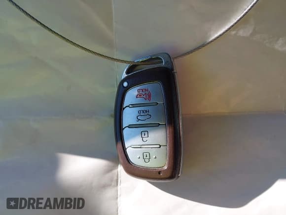 ✅ 2017 Hyundai Elantra Value Edition • VIN: 5NPD84LF8HH047471 • Lot: 43350732. Listed on IAAI with 105,215 mi. Free auction sales archive from the USA and detailed vehicle history report at DreamBid. Image 11.