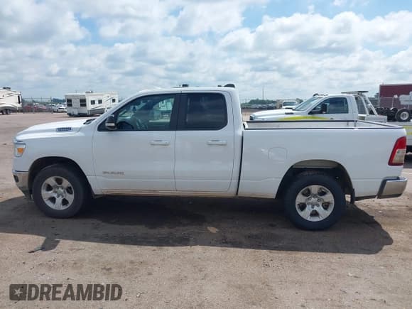 ✅ 2021 Ram 1500 Big Horn • VIN: 1C6SRFBT4MN673964 • Лот: 42828995. Опубликован ранее на IAAI с пробегом 150 893 миль. Бесплатный доступ к архиву аукционных продаж из США и подробный отчёт об истории автомобиля на DreamBid. Изображение 14.