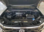 ✅ 2024 Volkswagen Atlas SE • VIN: 1V2HE2CA1RC213389 • Лот: 67580795. Опубликован ранее на Copart с пробегом 30 908 миль. Бесплатный доступ к архиву аукционных продаж из США и подробный отчёт об истории автомобиля на DreamBid. Изображение 12.