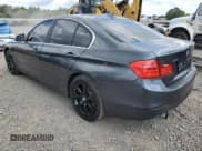 ✅ 2015 BMW 3 Series 320i xDrive • VIN: WBA3C3C58FP664539 • Лот: 70730385. Опубликован ранее на Copart с пробегом 125 885 миль. Бесплатный доступ к архиву аукционных продаж из США и подробный отчёт об истории автомобиля на DreamBid. Изображение 2.