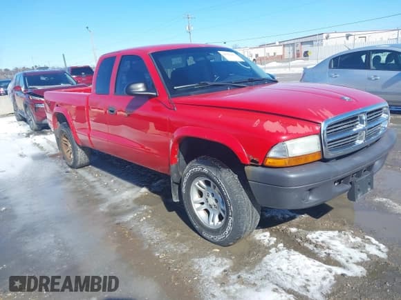 ✅ 2004 Dodge Dakota • VIN: 1D7HG12K94S556391 • Lot: 41729905. Wystawiony na IAAI z przebiegiem 220 306 mil. Bezpłatny archiwum sprzedaży aukcyjnych z USA i szczegółowy raport historii pojazdu na DreamBid. Zdjęcie 1.
